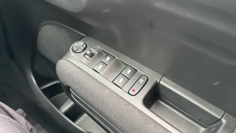 Citroen C3 Aircross 1.2 PureTech 110 Shine Plus 5dr Petrol Hatchback